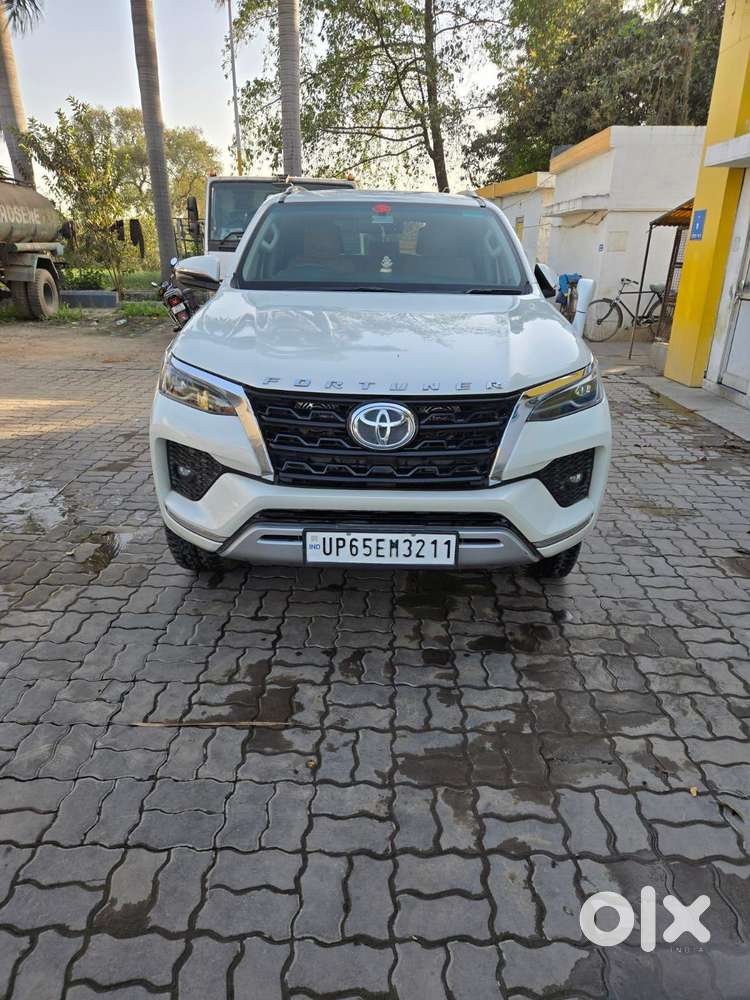 Toyota Fortuner 4x2 At 2.8 Diesel, 2022, Diesel