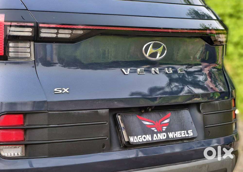 Hyundai Venue [ ] 1.0 Sx (o) Turbo Imt, 2022