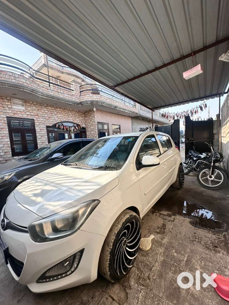 Hyundai I20 Petrol Manual 2014