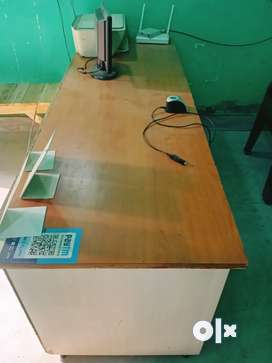 Wooden counter deals olx