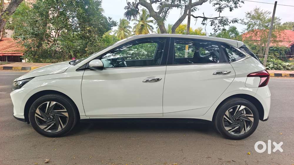 Hyundai i20 Petrol Asta, 2022, Petrol