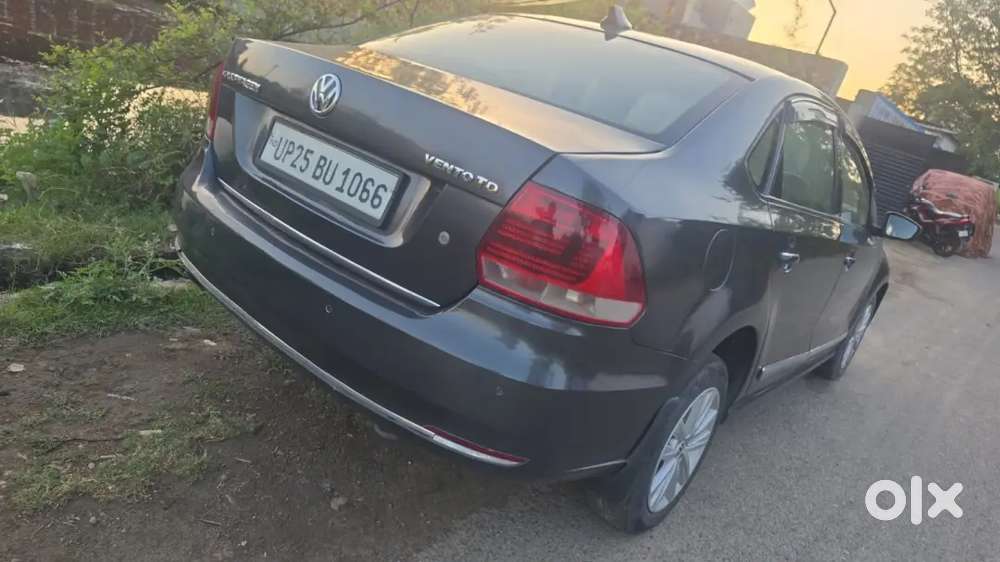 Volkswagen Vento 2016 Petrol 82000 Km Driven