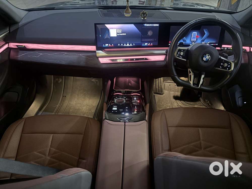 Bmw 5 Series 3.0 530i Touring, 2024, Petrol