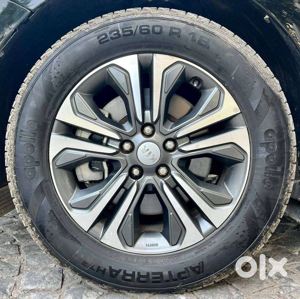 Kia Carnival Premium, 2020, Diesel