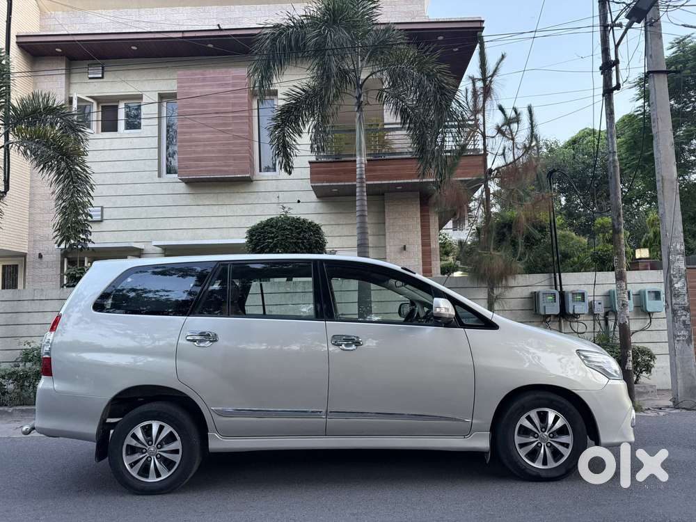 Toyota Innova 2.5 Vx 8 Str, 2015, Diesel