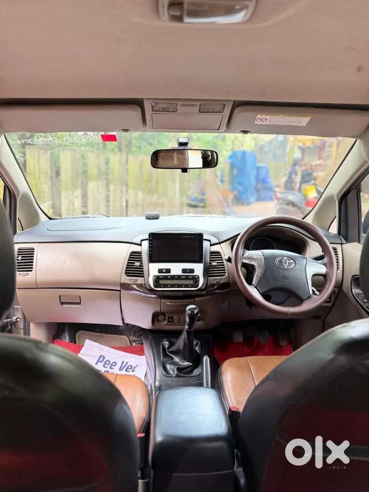 Toyota Innova 2015 Diesel 152000 Km Driven