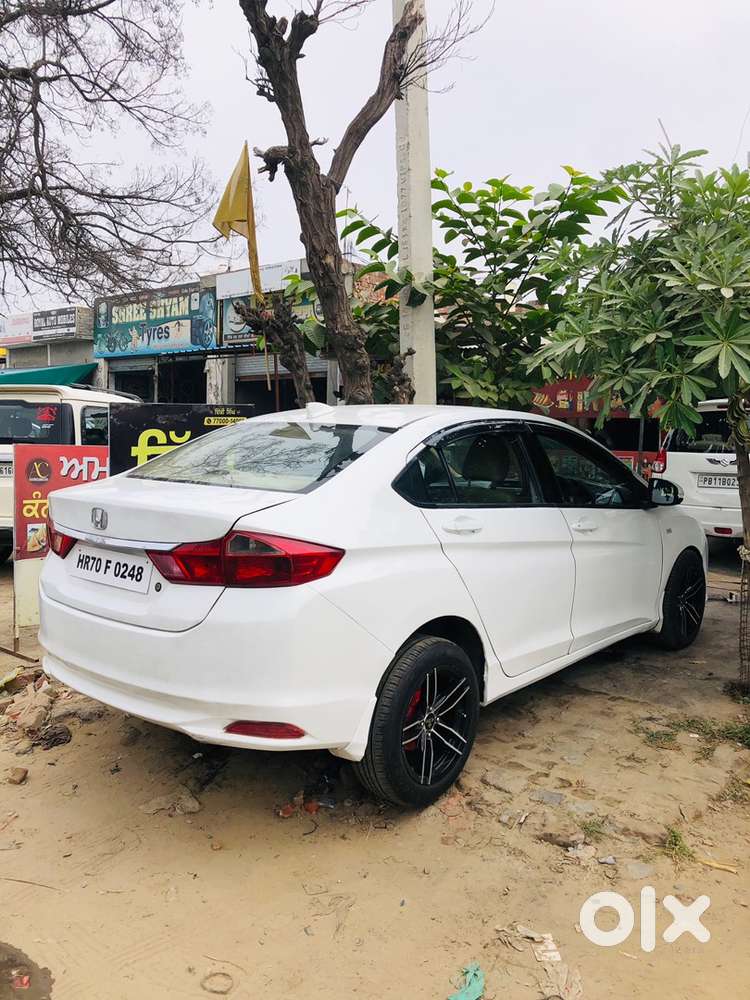 Honda City 2016 Diesel Well Maintained
