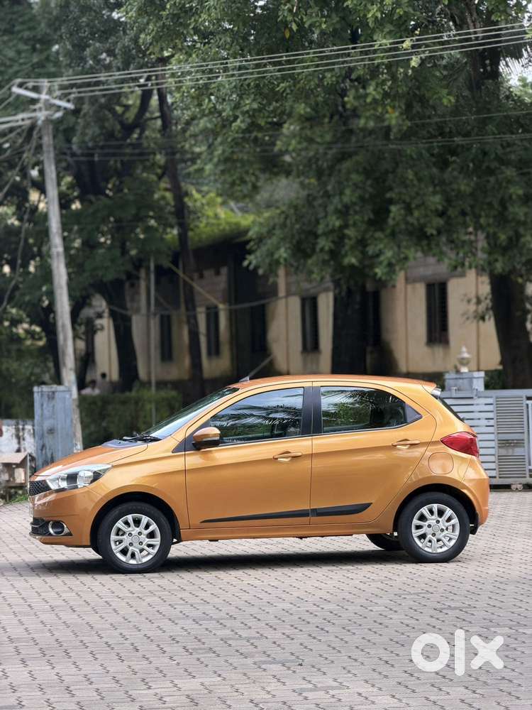Tata Tiago 1.2 Revotron Xza, 2018, Petrol