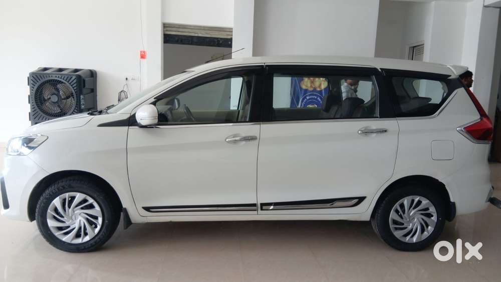 Maruti Suzuki Ertiga Vxi (o) Cng, 2024, Petrol