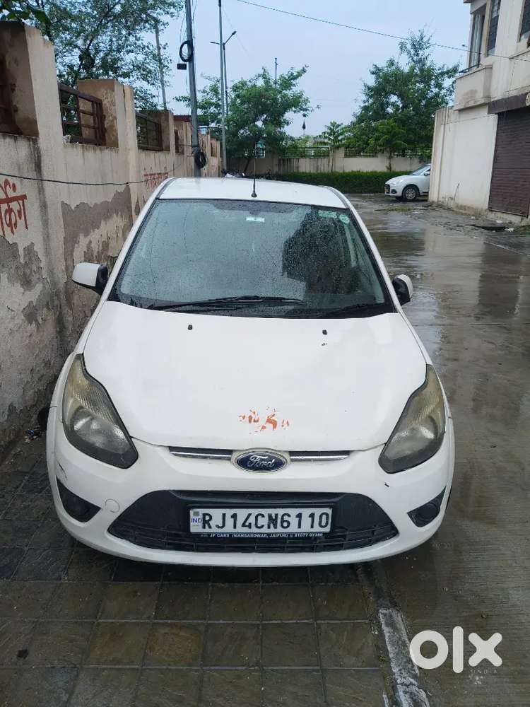 Ford Figo Diesel Lxi 2011 Year