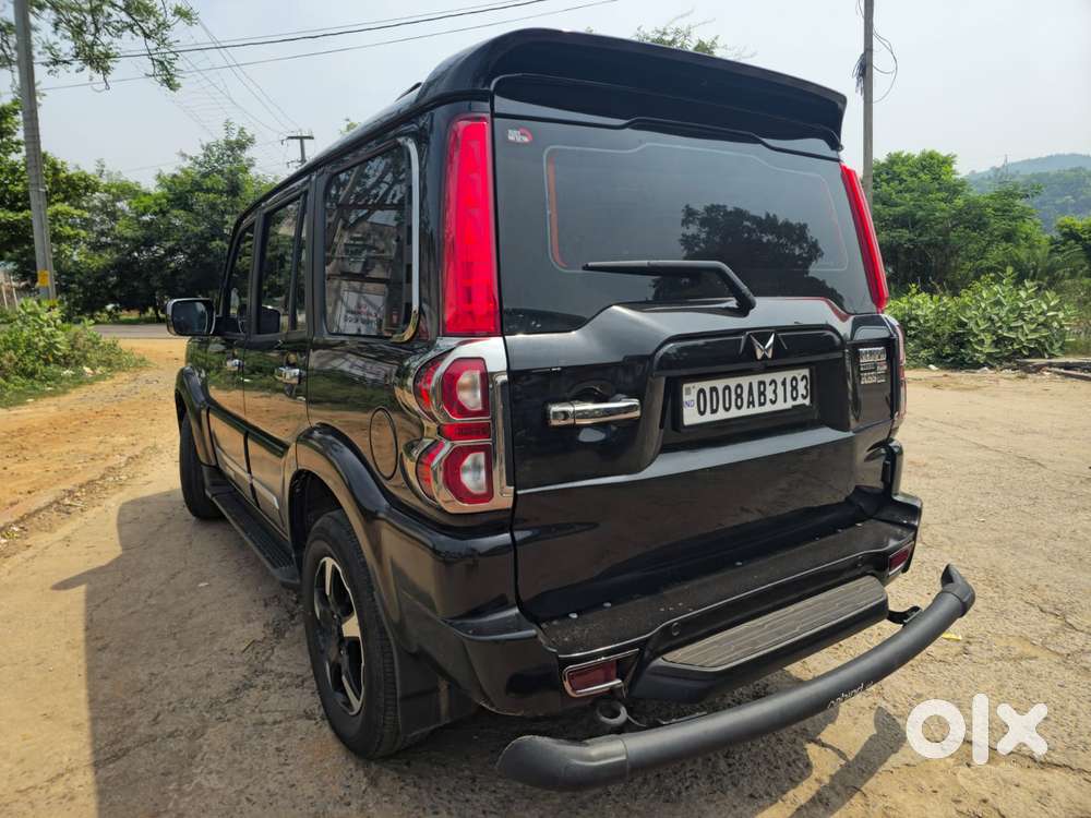 Mahindra Scorpio Classic 2.2 S 11 Mt 7 Cc, 2026, Diesel