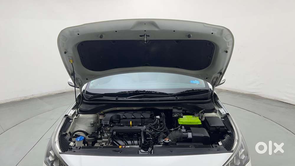 Hyundai Verna 1.5 Sx (o) Vtvt Ivt, 2022, Petrol