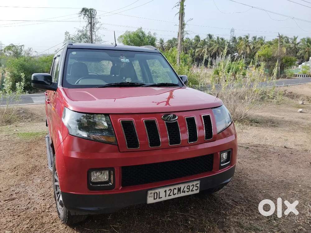 Mahindra Tuv 300 2017
