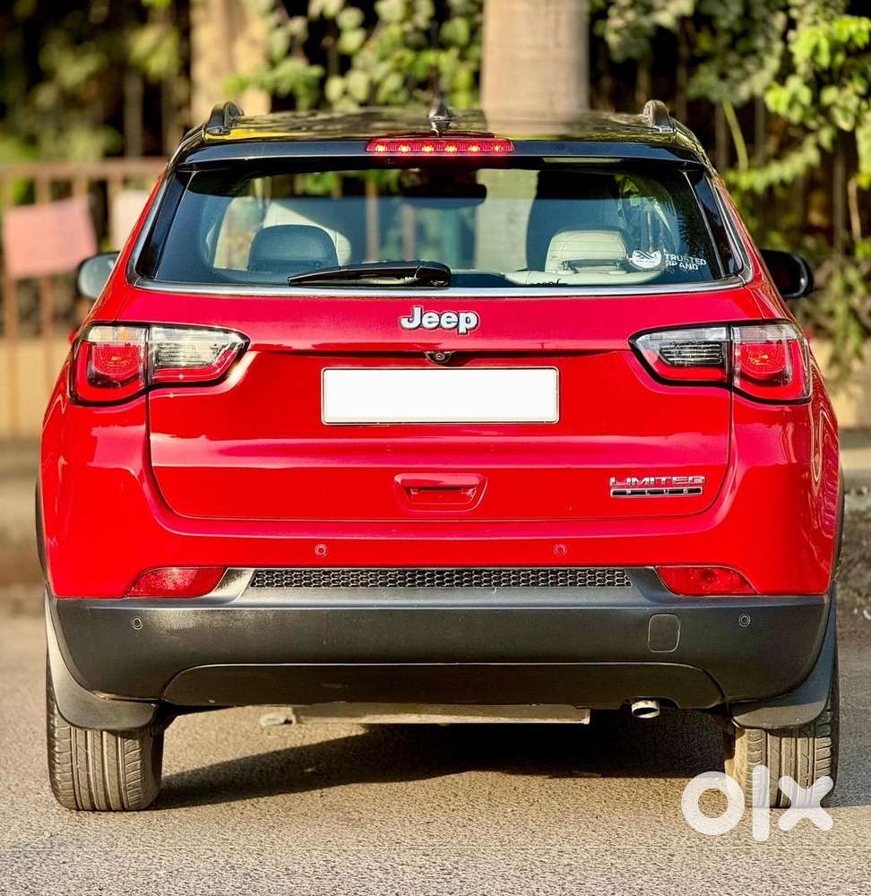 Jeep Compass Limited Plus Automatic Petrol Panaromic Sunroof