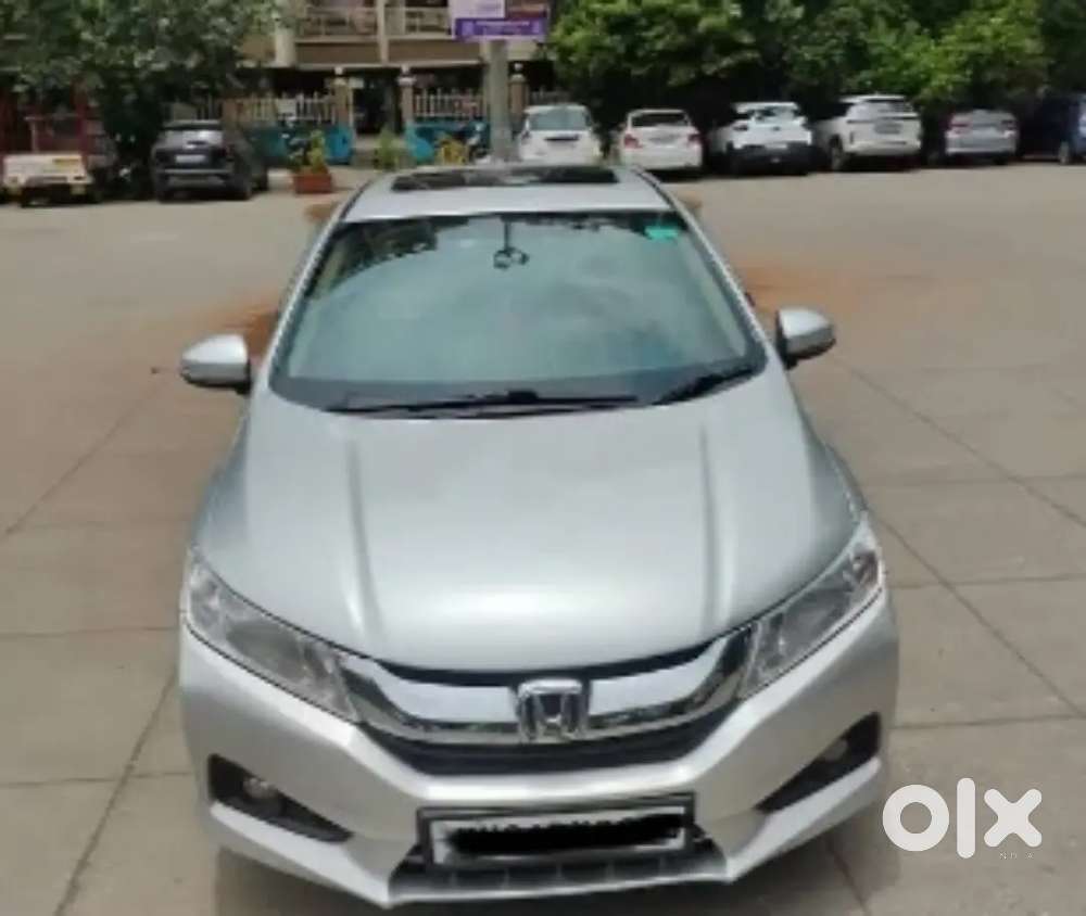 Sunroof Diesel Top Model Push Button Start