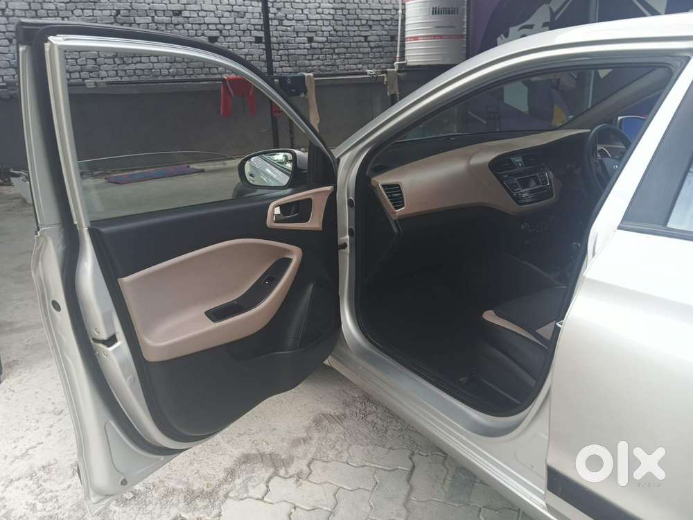 Hyundai Elite I20 [ ] 1.2 Sportz, 2016, Petrol