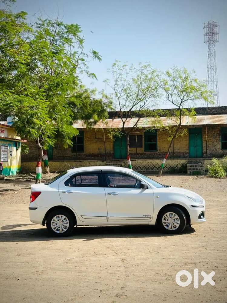 Maruti Dzire 1.2 Lxi 2023 Car