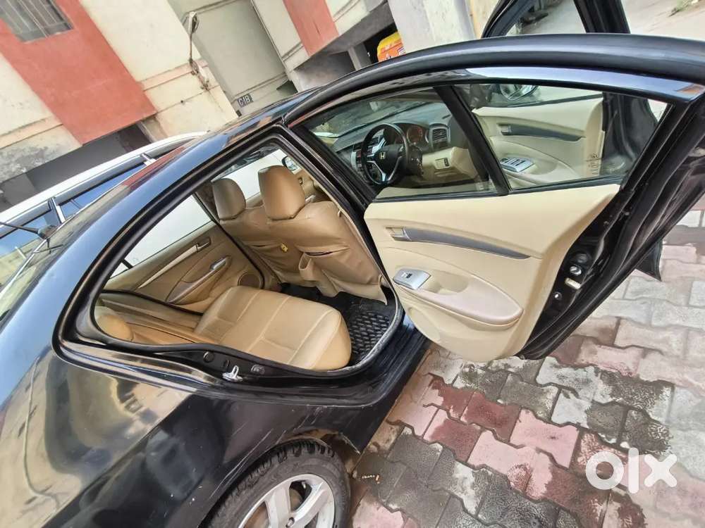 New Condition Car No Any Problem All Works Done 
4 Tyer New Good Year