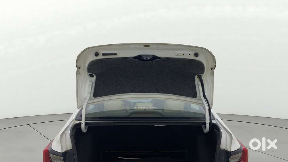 Honda City 1.5 Zx Cvt I-vtec, 2021, Petrol