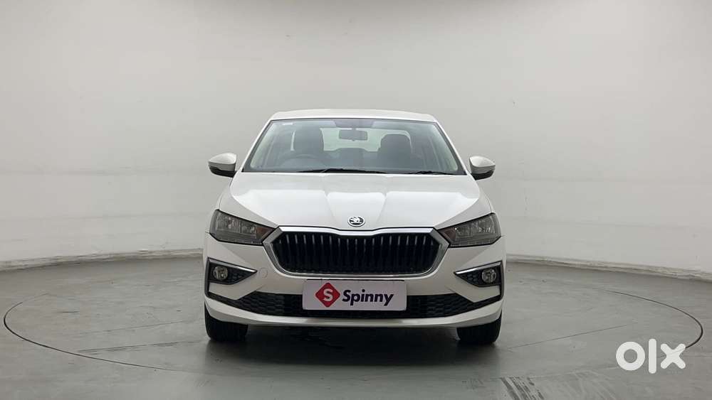 Skoda Slavia Ambition 1.0l Tsi Mt, 2022, Petrol