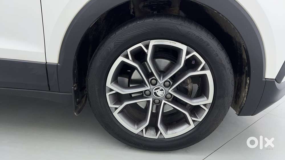 Skoda Kushaq Style 1.0l Tsi At, 2021, Petrol