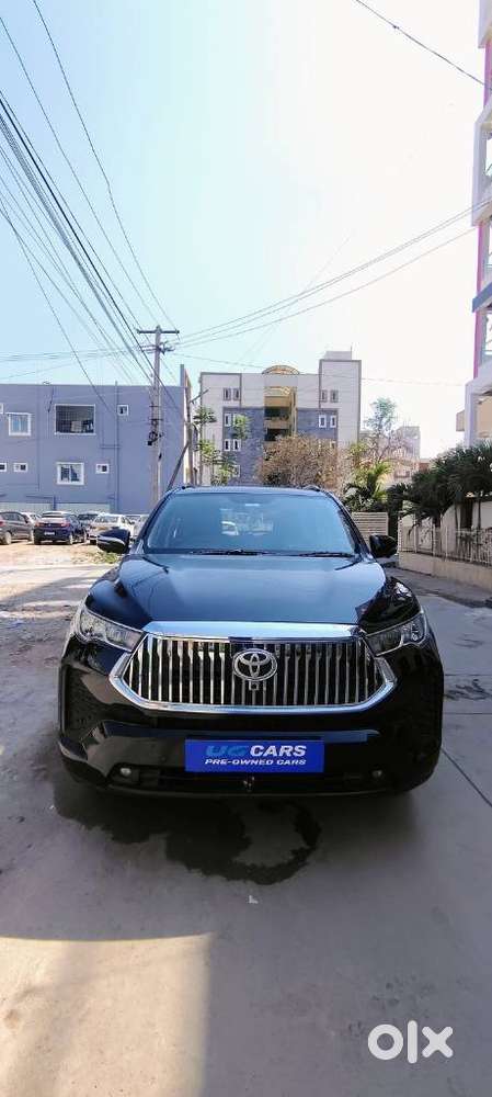 Toyota Innova Hycross 2.0 Vx (o) Hybrid 7 Str, 2025, Cng & Hybrids
