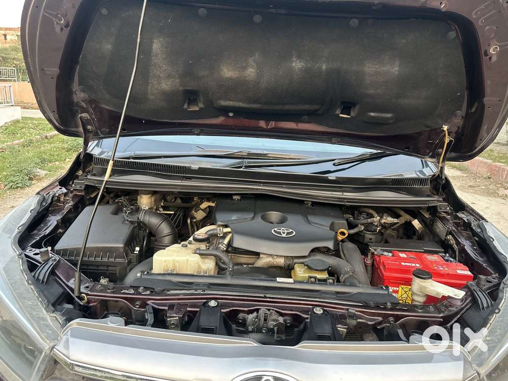 Toyota Innova Crysta 2.8 Zx At 7 Seater, 2018, Diesel