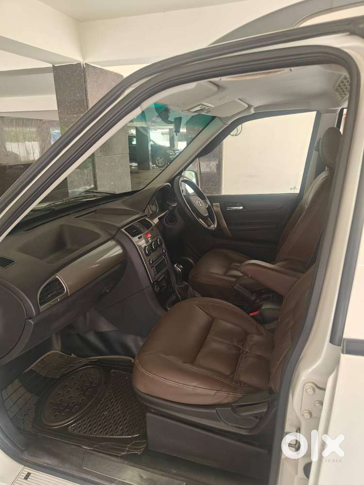 Tata Safari Storme 2016 Diesel Well Maintained Mint Condition