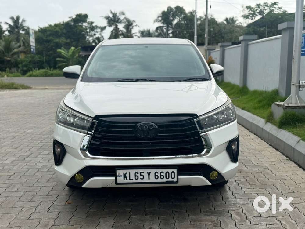 Toyota Innova Crysta 2018