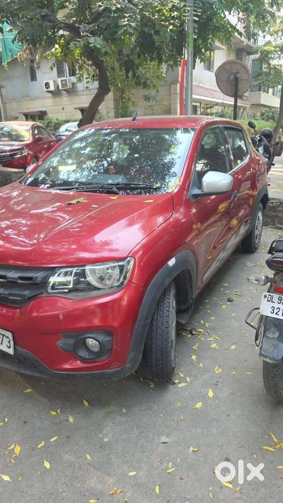 Renault Kwid 2018 Automatic  Petrol  32000 Km Driven
