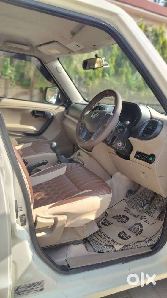 Mahindra Tuv 300 T6 Plus, 2018, Diesel