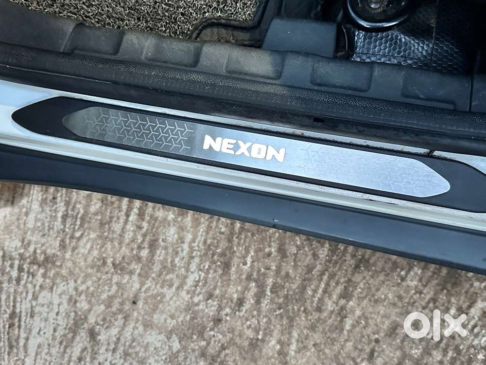 Tata Nexon Petrol Automatic 2021