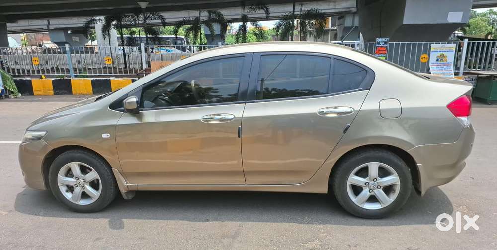 Honda City 1.5 E Mt, 2011, Petrol