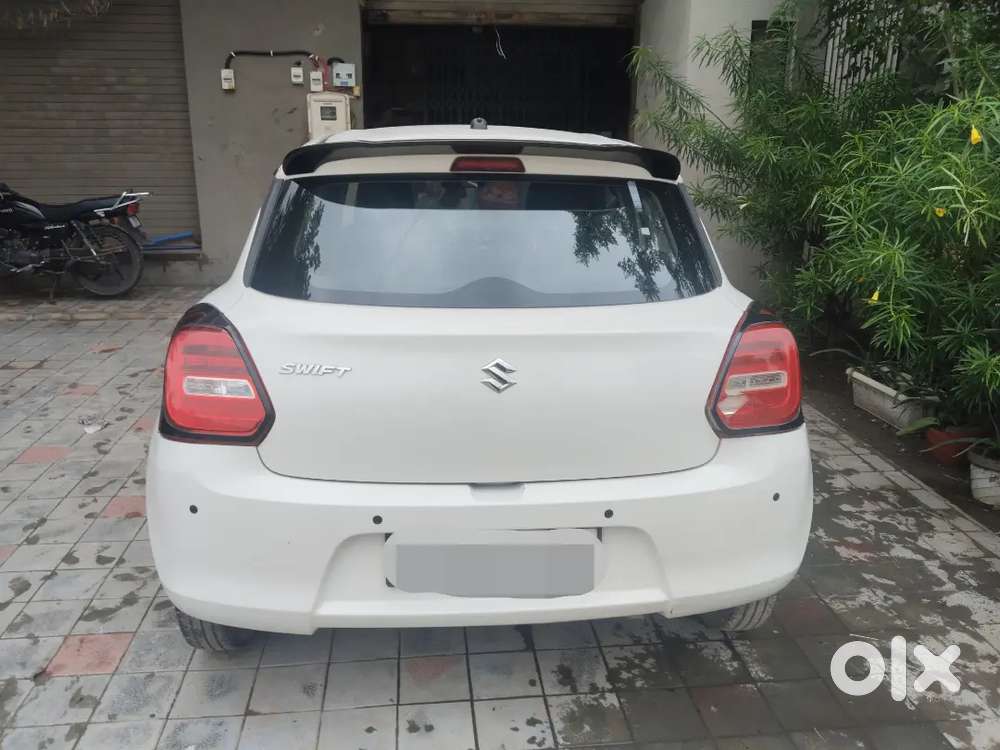 Maruti Suzuki Swift Vxi 2018