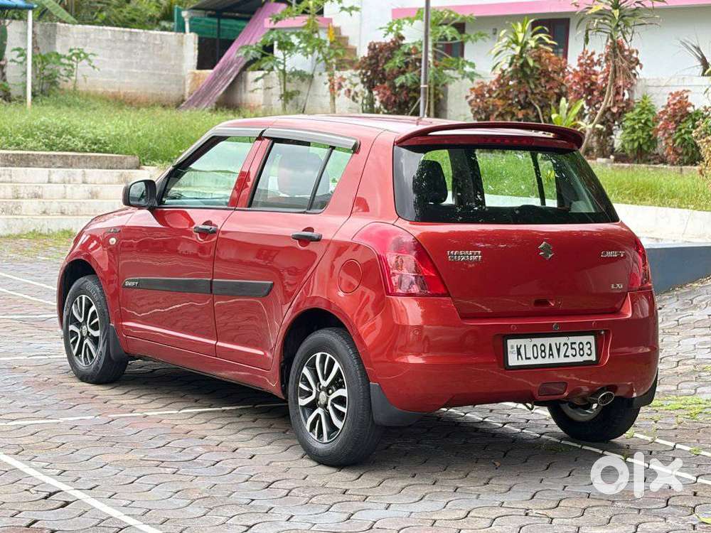 Maruti Suzuki Swift, 2011, Petrol