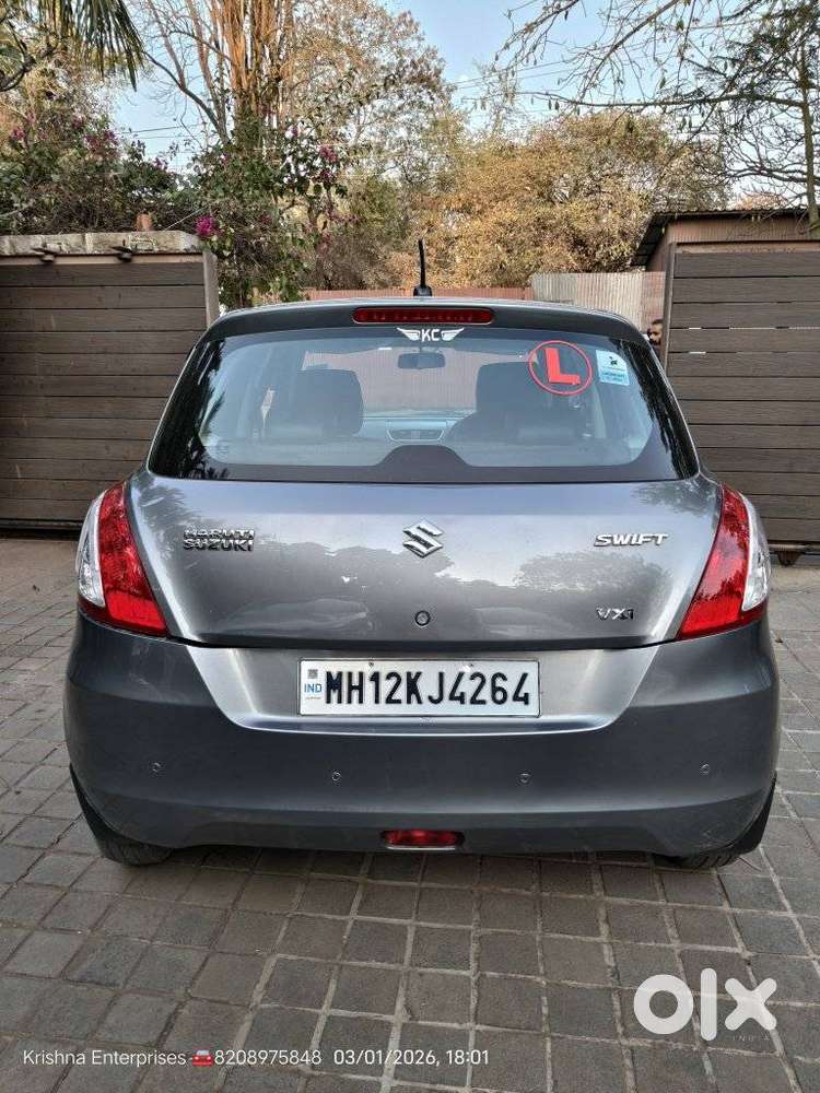 Maruti Suzuki Swift Vxi + Manual, 2013, Petrol