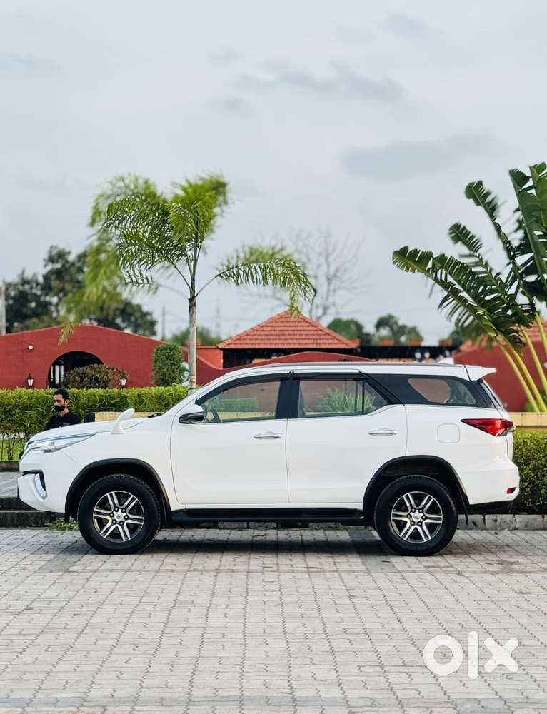 Toyota Fortuner 4x2 At 2.8 Diesel, 2020, Diesel