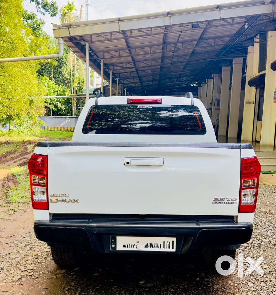 Isuzu D-max V-cross 2018 Diesel Good Condition