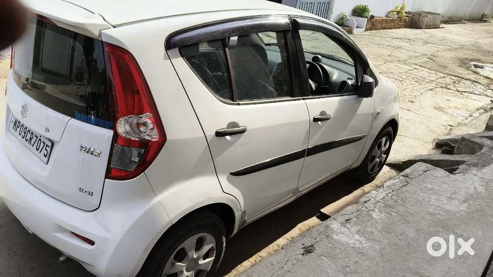 Maruti Suzuki Ritz 2015 Diesel 84000 Km Driven