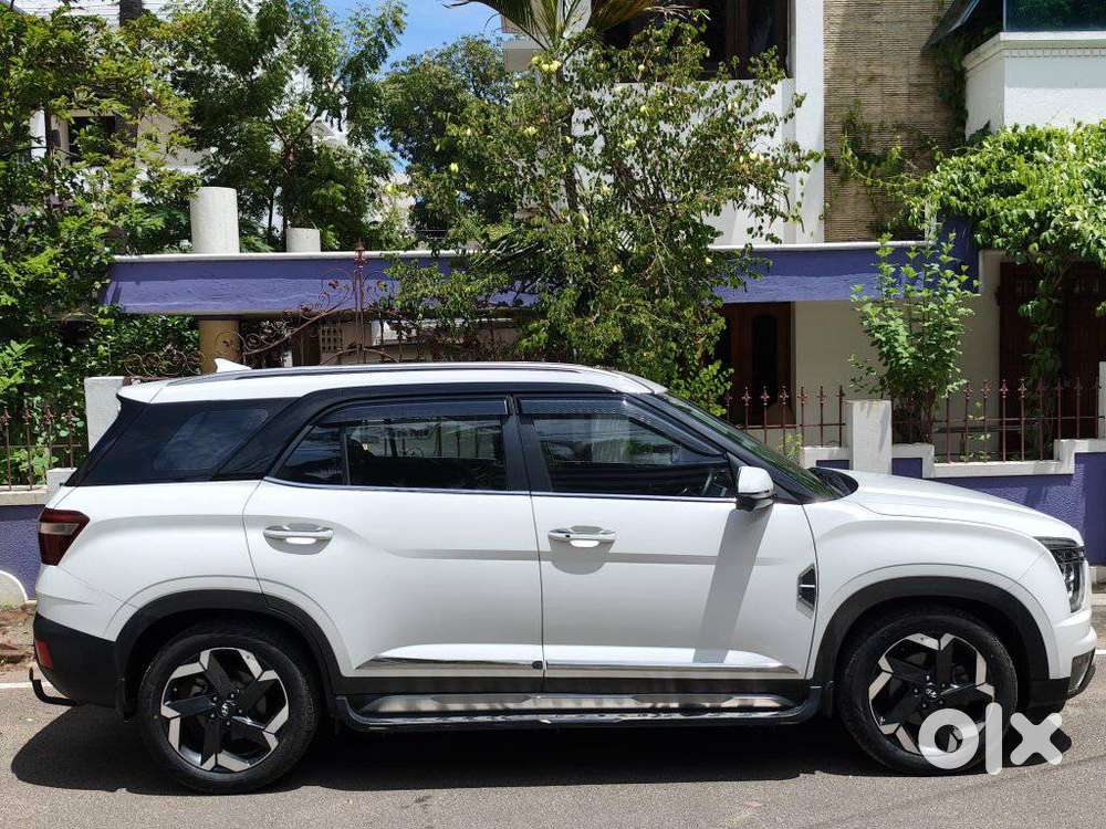 Hyundai Alcazar Signature, 2021, Petrol