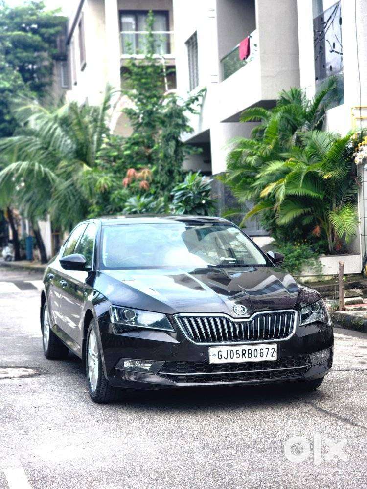 Skoda Superb L&k 2.0 Tdi At, 2018, Diesel