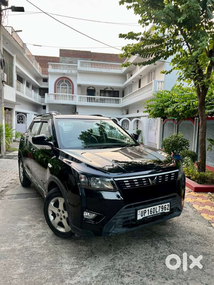 Xuv300 Diesel 2022 Only 34,000 Kilometer In Showdoom Condition