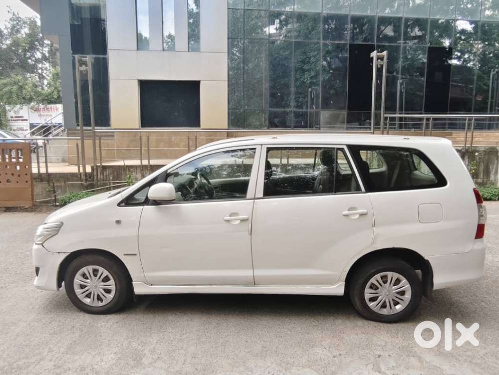Toyota Innova 2.5 G (diesel) 7 Seater Bs Iv, 2013, Diesel