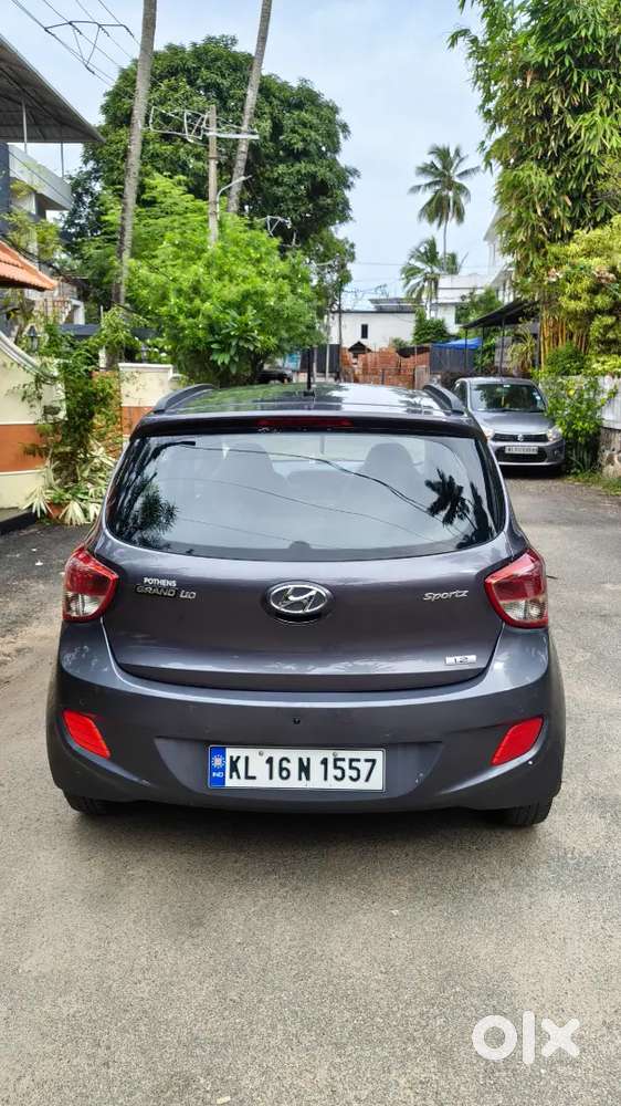 Hyundai Grand I10 Sportz 2015