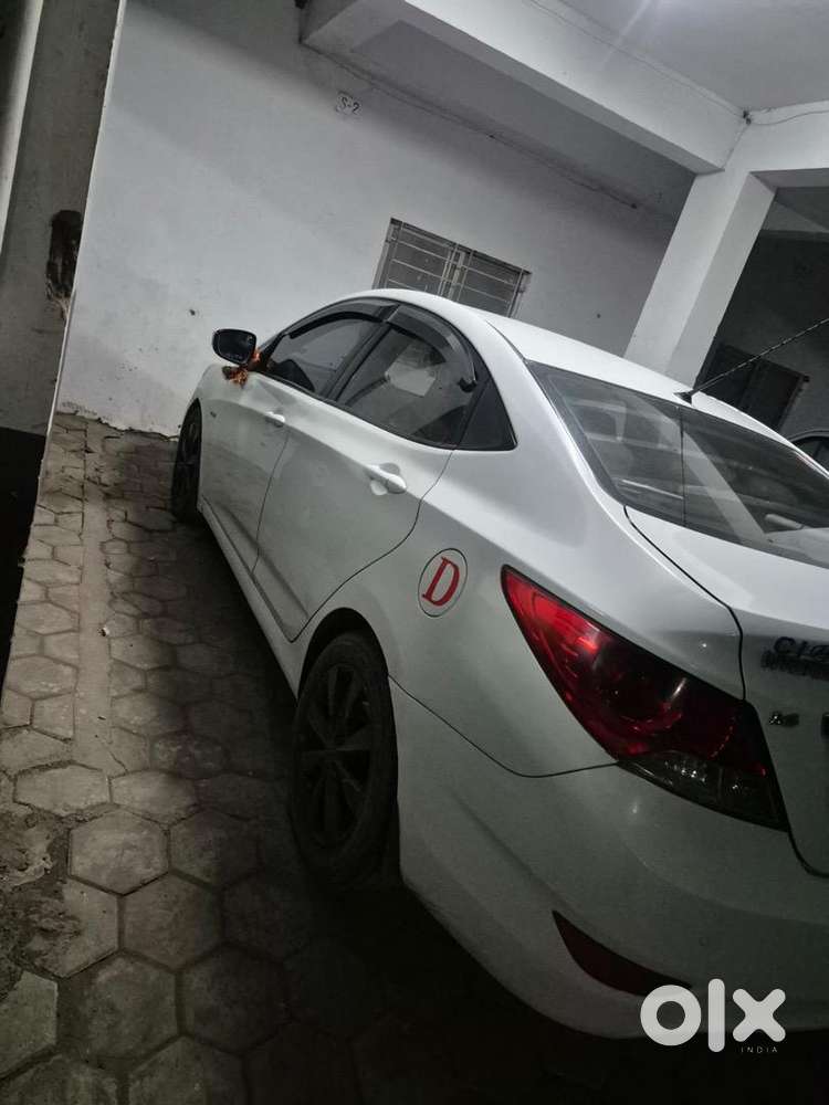 Hyundai Verna 2011 Diesel Well Maintained