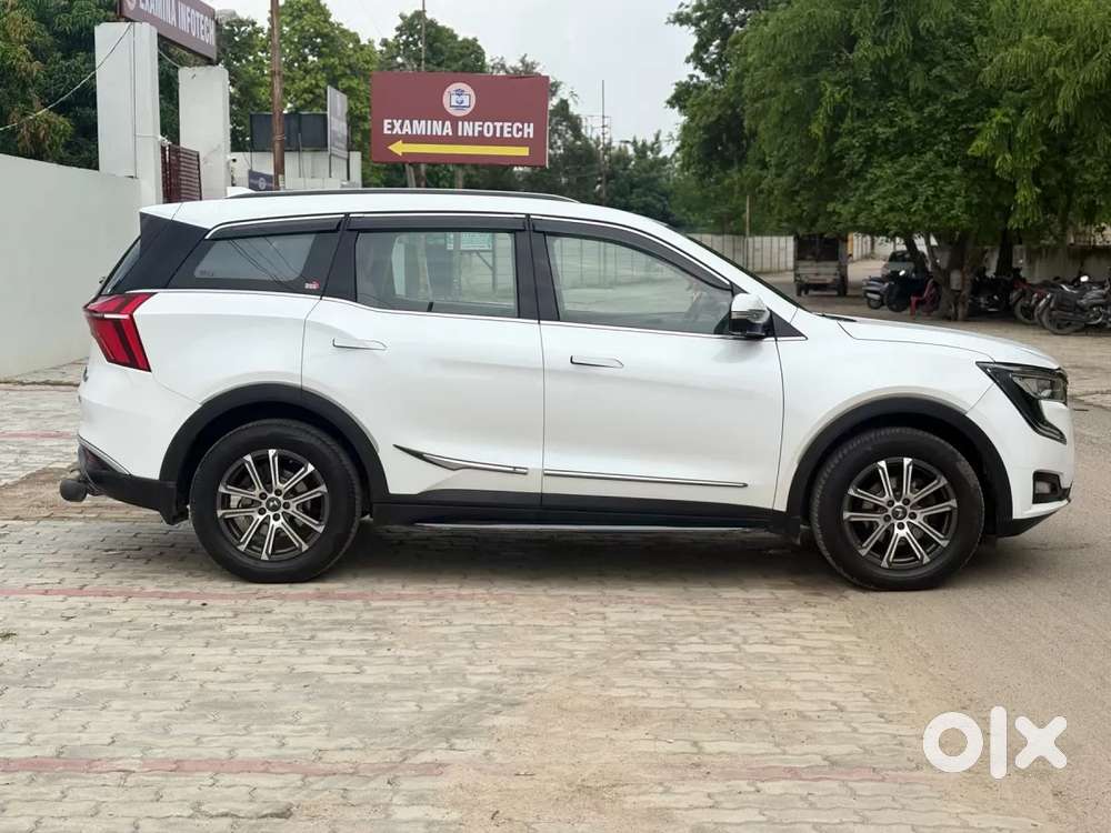 Mahindra Xuv700 2.2 Ax 7 Diesel Mt Luxury Pack Str, 2022, Diesel