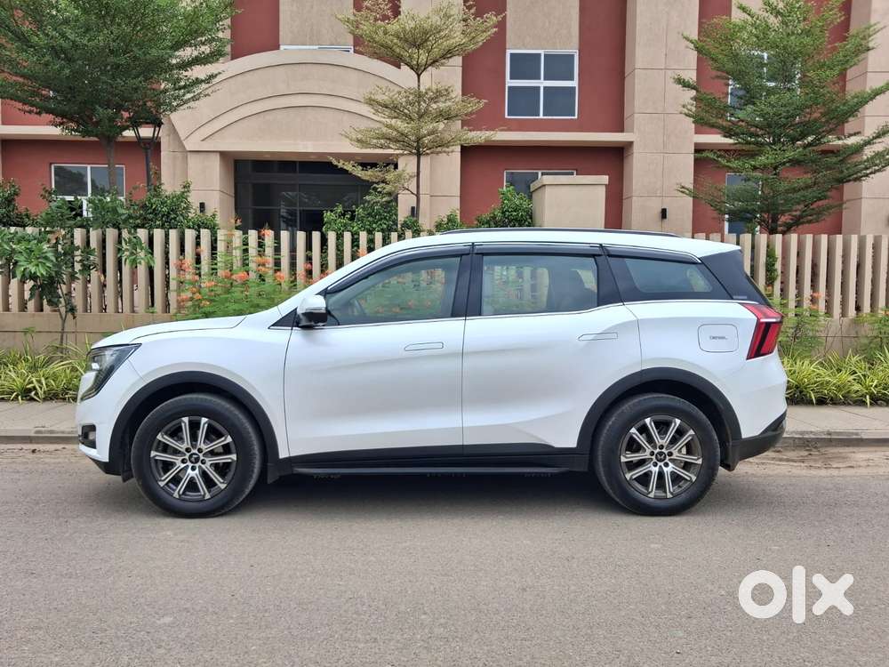 Mahindra Xuv700 2.2 Ax 7 Diesel At Luxury Pack Str, 2024, Diesel