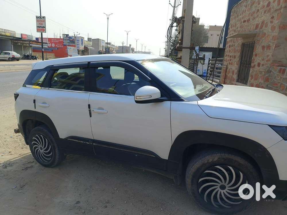 Maruti Suzuki Brezza 2023 Cng & Hybrids 75000 Km Driven