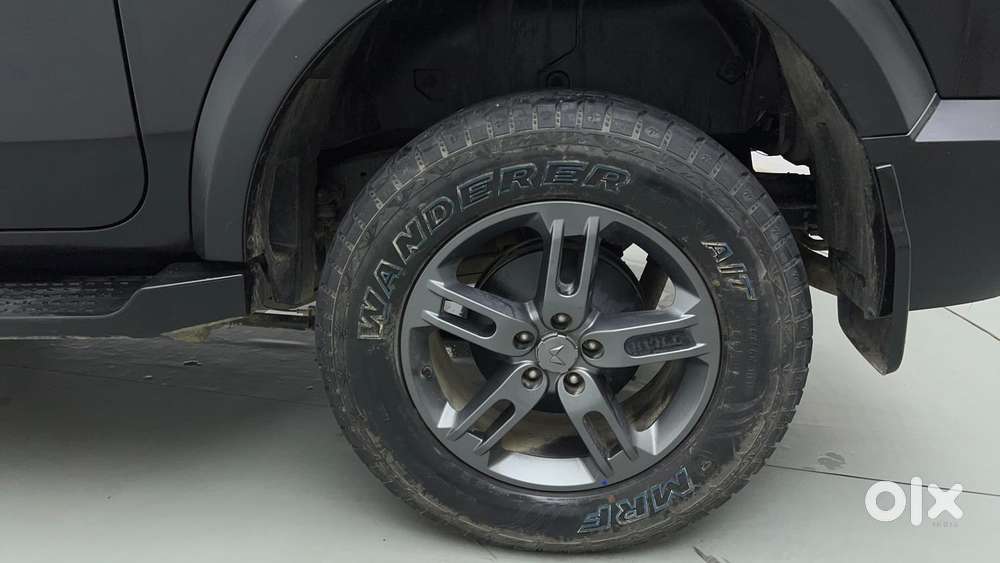 Mahindra Thar Lx Hard Top Petrol Mt 4wd, 2024, Petrol