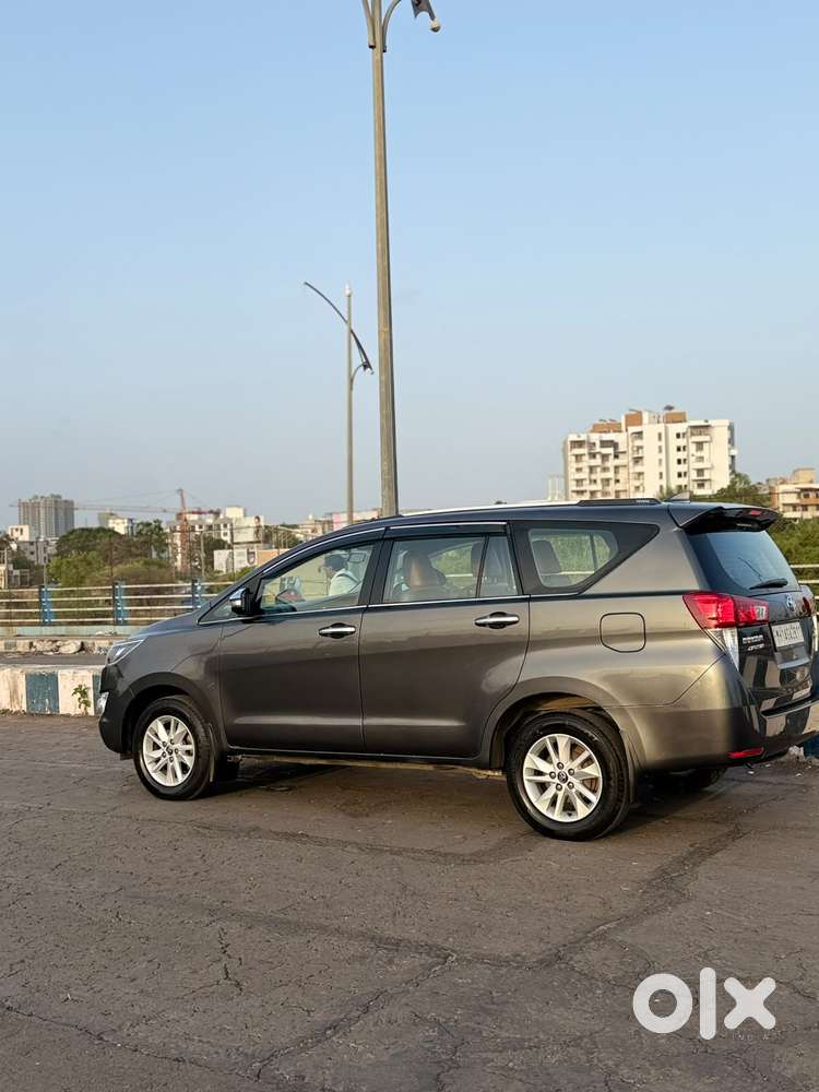 Toyota Innova Crysta 2.8 Zx Automatic 7 Str, 2017, Diesel